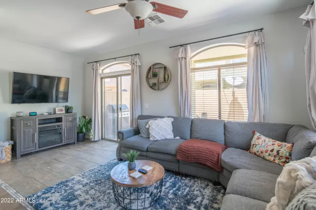 MLS: 6403148 Condo For Sale