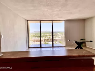 Photo #6: 6403205 Listing 