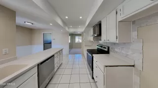 Photo #1: 6403280 Listing 