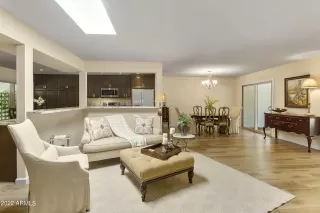 Photo #4: 6403419 Listing