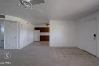 Photo #4: 6403436 Listing