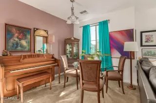 Photo #6: 6403476 Listing