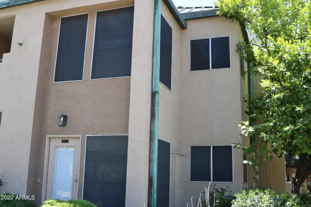 MLS: 6403517 Condo For Sale