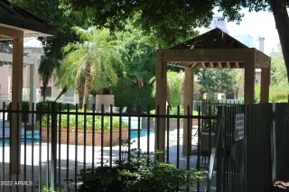 Photo #3: 6403517 Listing