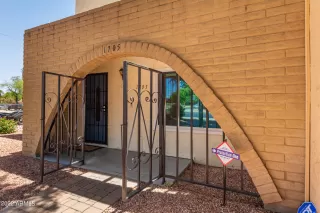 Photo #6: 6403650 Listing