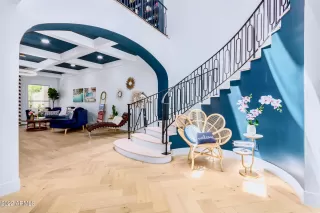 Photo #4: 6403707 Listing