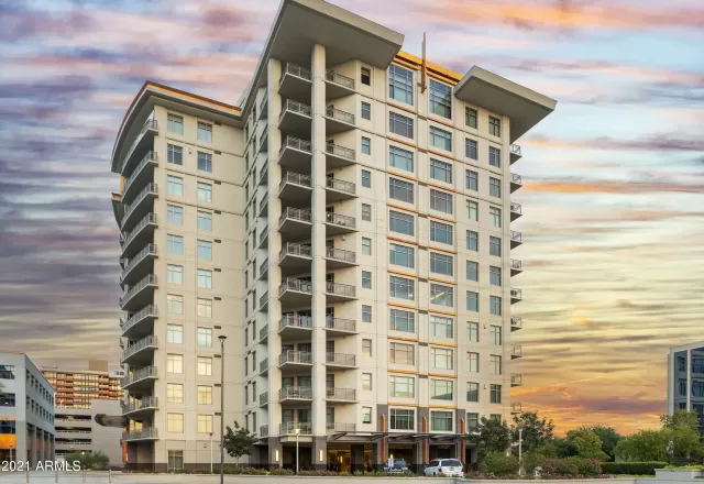 MLS: 6403729 Condo For Sale