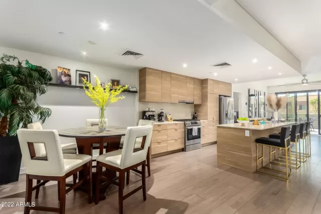 MLS: 6403803 Condo For Sale