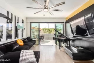 Photo #6: 6403803 Listing