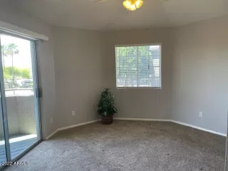 Photo #6: 6403844 Listing 