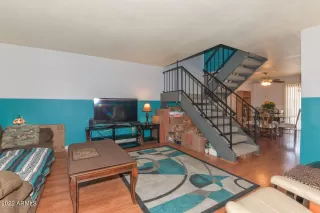 Photo #5: 6403913 Listing