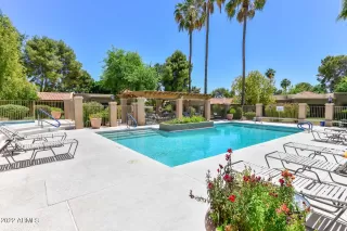 Photo #1: 6403989 Listing 