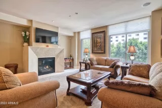 Photo #6: 6404009 Listing