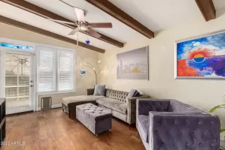 Photo #2: 6404060 Listing 