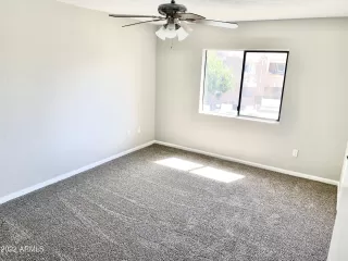 Photo #5: 6404298 Listing