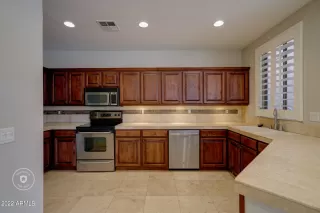 Photo #3: 6404377 Listing