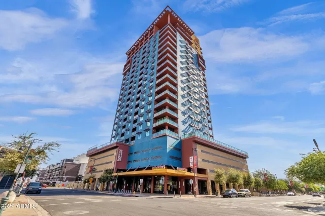 MLS: 6404512 Condo For Sale