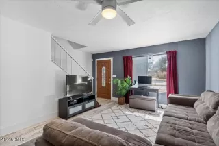 Photo #3: 6404617 Listing