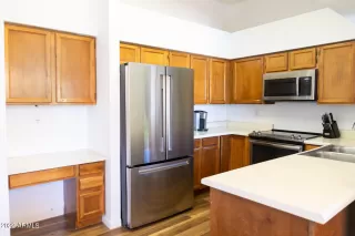 Photo #5: 6404968 Listing