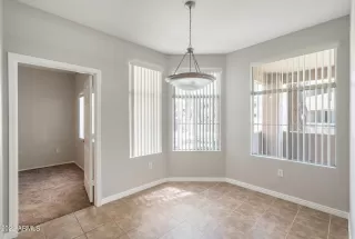 Photo #4: 6404971 Listing