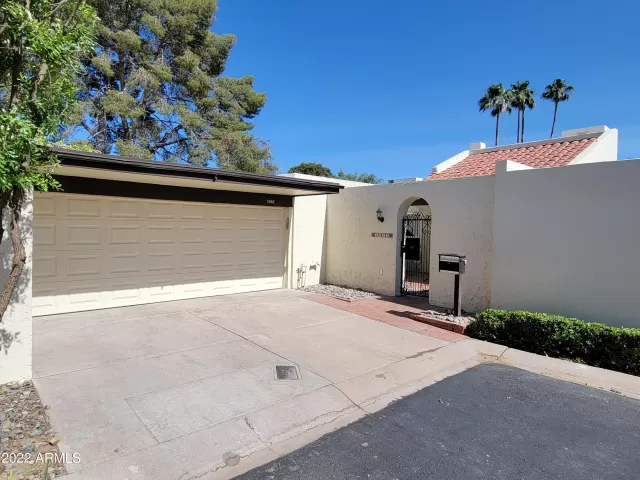 MLS: 6405016 Condo For Sale