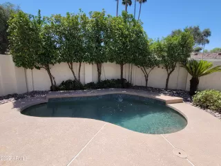 Photo #5: 6405016 Listing