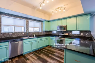 Photo #3: 6405017 Listing