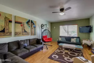 Photo #6: 6405023 Listing