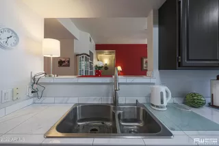 Photo #4: 6405064 Listing