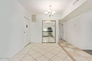 Photo #3: 6405086 Listing 