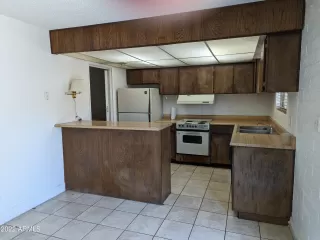 Photo #2: 6405087 Listing