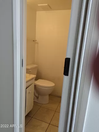 Photo #4: 6405087 Listing