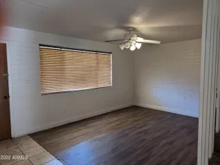 Photo #5: 6405087 Listing