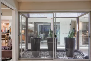 Photo #6: 6405135 Listing