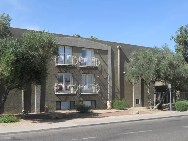 MLS: 6405258 Condo For Sale