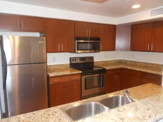 Photo #4: 6405258 Listing 