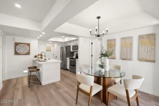 Photo #4: 6405410 Listing