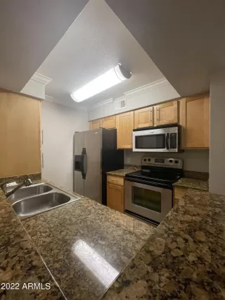 Photo #3: 6405486 Listing