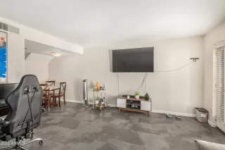 Photo #4: 6405492 Listing