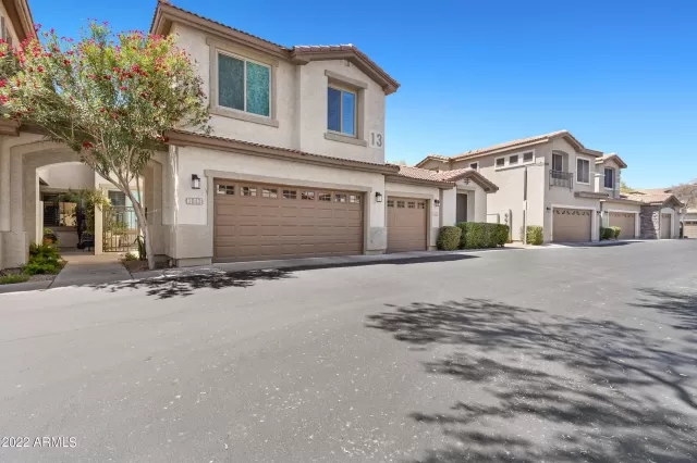 MLS: 6405518 Condo For Sale