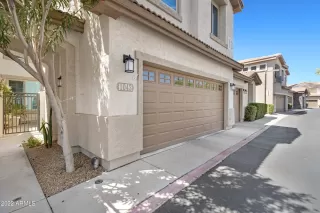 Photo #2: 6405518 Listing