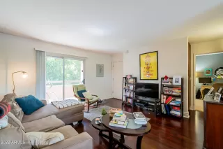 Photo #1: 6405628 Listing