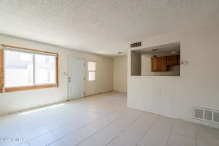 Photo #4: 6405756 Listing 