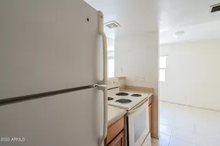 Photo #6: 6405756 Listing 