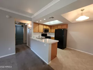 Photo #6: 6405795 Listing 