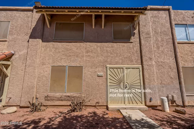 MLS: 6405829 Condo For Sale