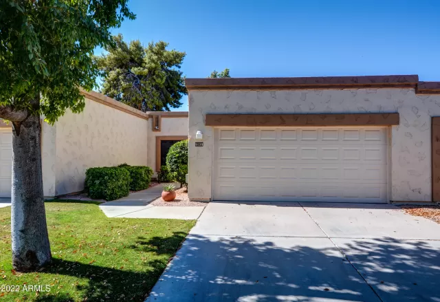 MLS: 6405871 Condo For Sale