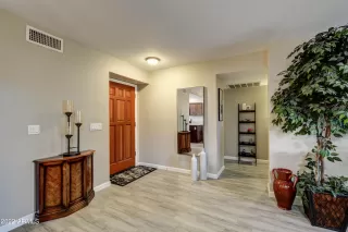 Photo #4: 6405871 Listing