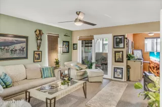 Photo #3: 6405902 Listing 