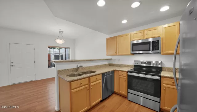MLS: 6405918 Condo For Sale